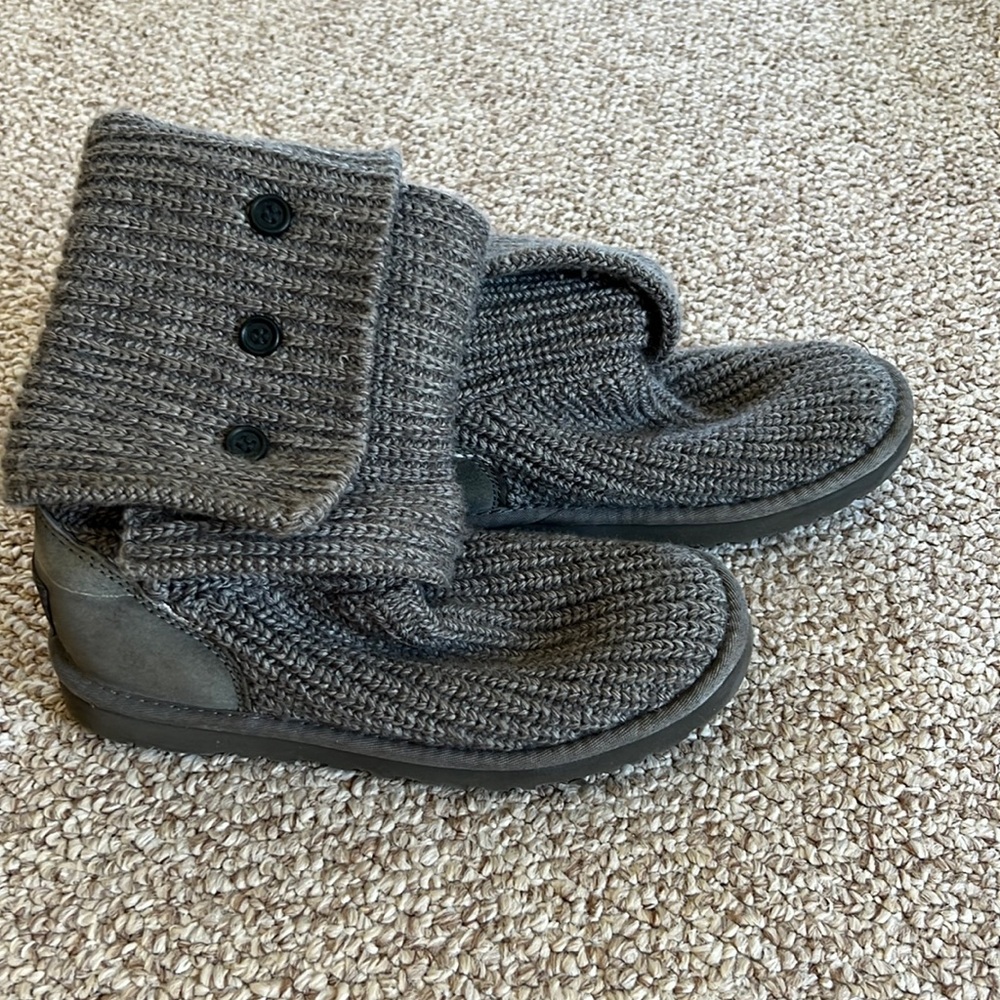 ugg womens bailey button boots
